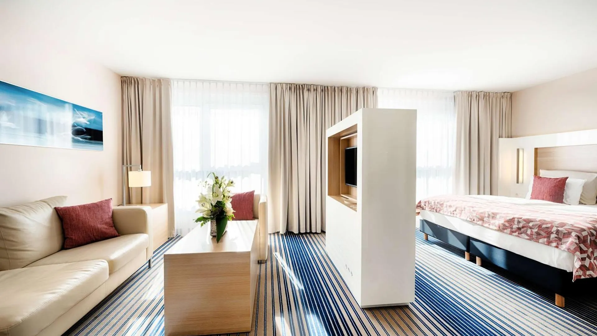 Best Western Plus Welcome Hotel Frankfurt contacts